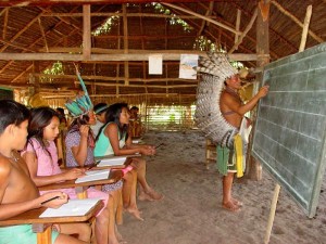 escola_indigena_700