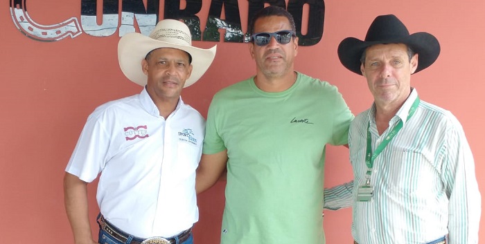 O Locutor Jakson de Oliveira (Homem Lobo), Marcão do SGP e Eusébio Scatena, juiz da ABQM