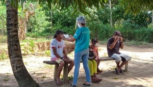 DISTRIBUIÇÃO DE MASCARAS