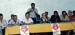 Haroldo-Lima-de-camisa-branca-compondo-a-mesa-de-ato-em-defesa-da-estadualizacao-da-Fespi