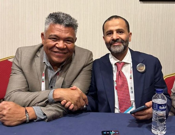 Com Hamid Abdullah Al Ahmar, presidente da Liga Parlamentar por Al Quds