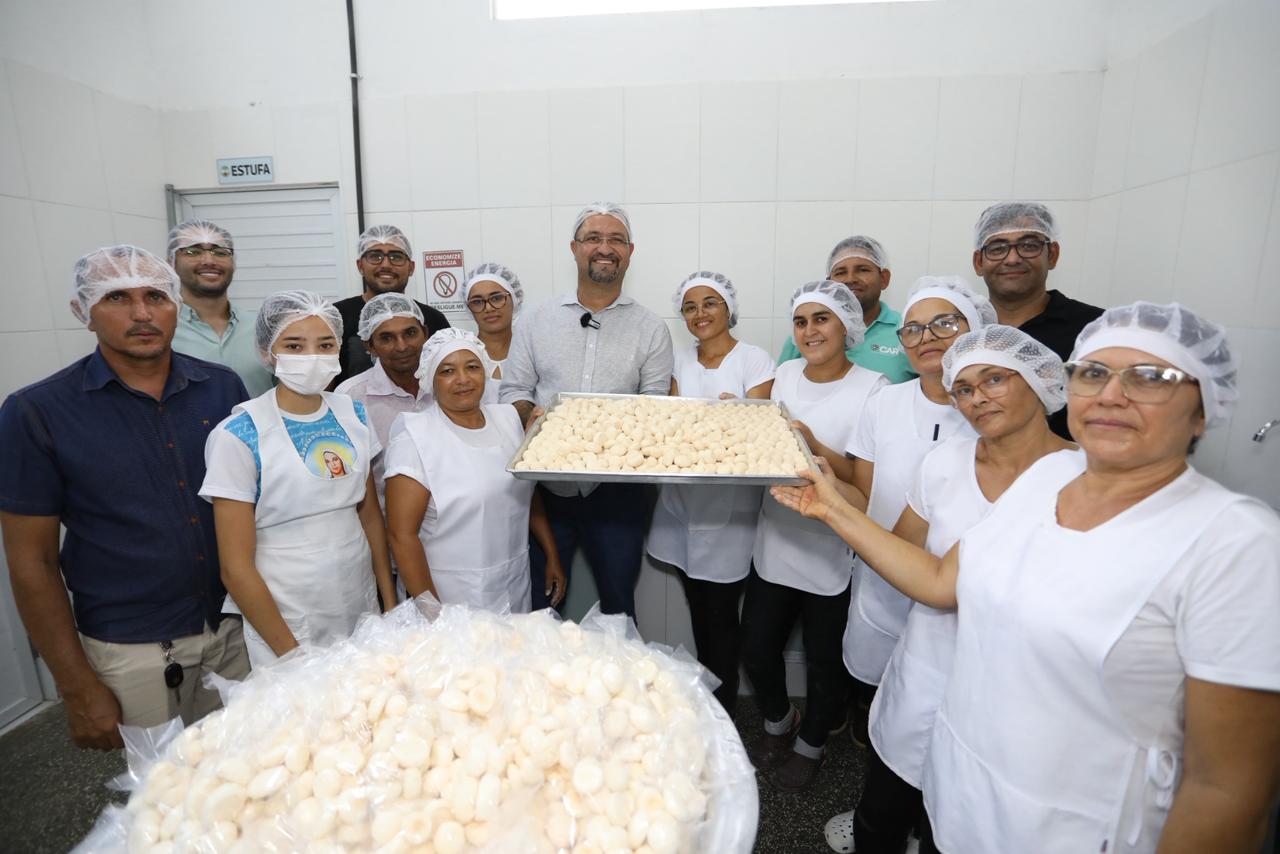 Osny Cardosoccom as artesas